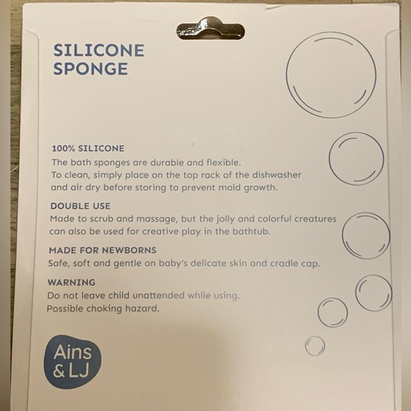 NEW Baby bath sponges & water thermometer - Picture 6 of 10